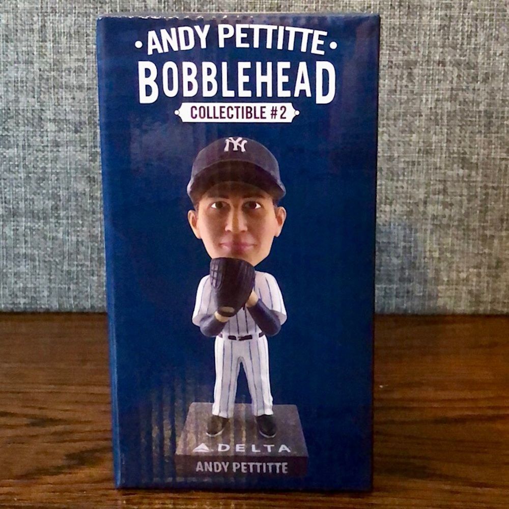 NEW YORK YANKEES Andy Pettitte Bobblehead NIB SGA